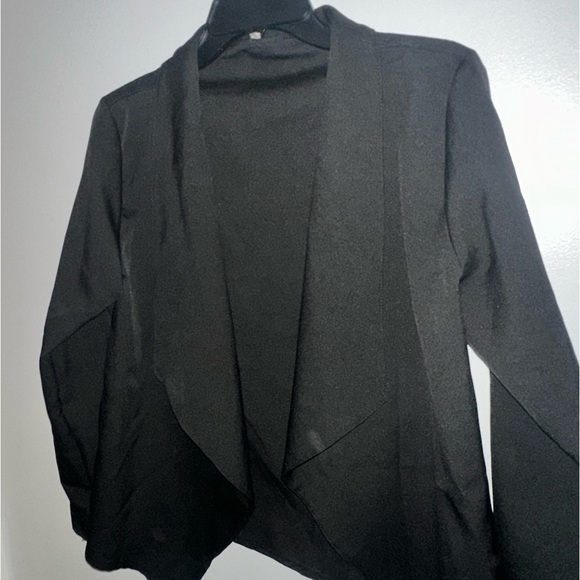 Black Blazer - Picture 2 of 3